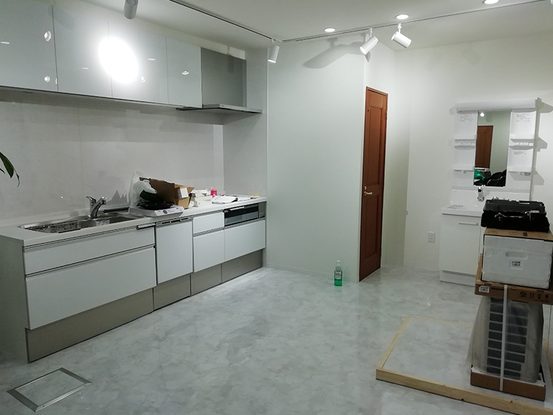 門真営業所 リビングカスタマイズ内観